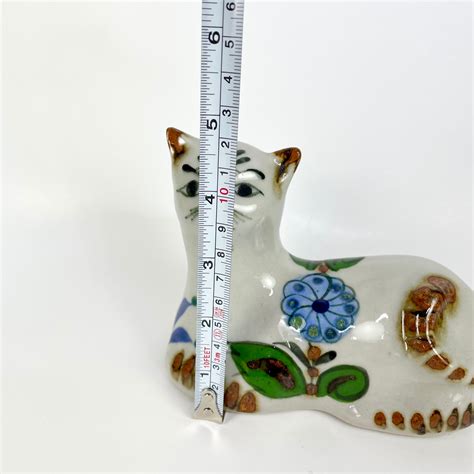 Vintage Tonala Mexican Ceramic Pottery Cat Figurine Signed Reyna Hand