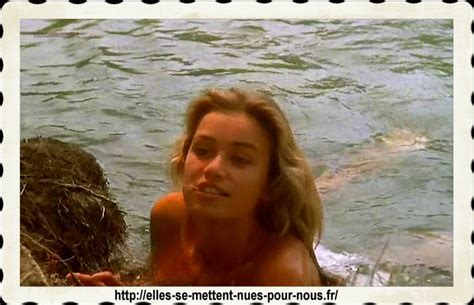Naked Valérie Kaprisky in Une glace avec deux boules
