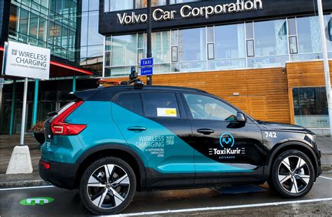 Electric Taxis In Sweden Charge With Innovative Wireless Ev Charging