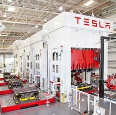 Panasonic plans to invest in Tesla Motors' new battery plant - domain-b.com