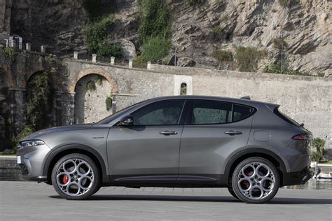 2023 Alfa Romeo Tonale Review Carexpert