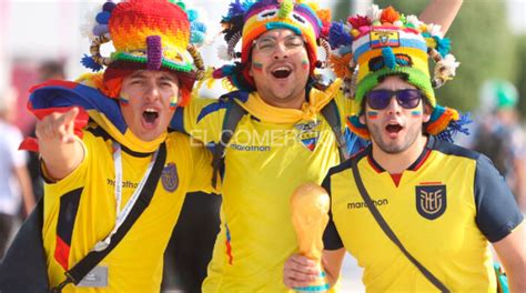 Gesto De Hincha Ecuatoriano Incomoda A Catarí Durante El Partido