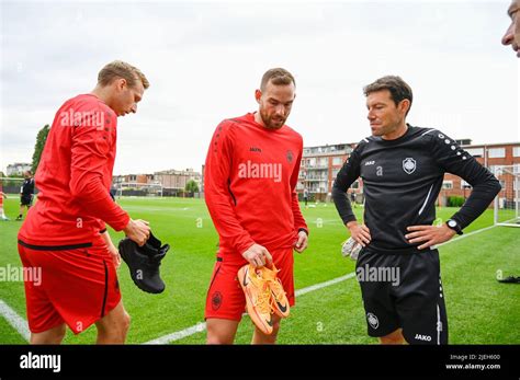 Antwerp S New Player Vincent Janssen Pictured During A Training Session