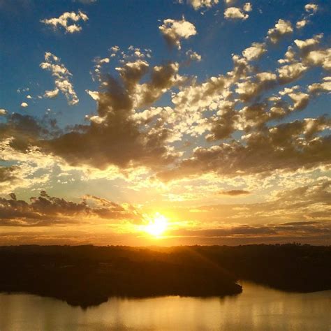 Saiba os melhores lugares para ver o Pôr do Sol mais lindo em Curitiba