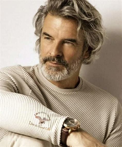 Best Hairstyles For Older Men Older Men Haircuts Grey Curly Hair Men With Grey Hair Wavy