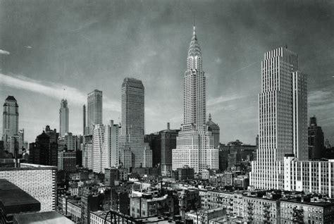 manhattan-famous-skyline-1920-AMHP-Spring-2023 | HistoryNet