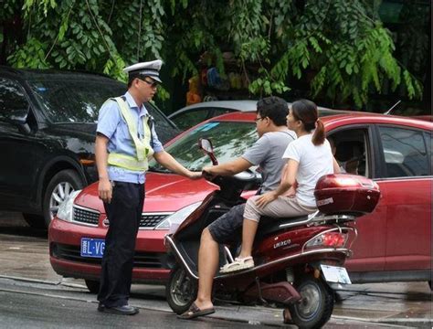 车主注意！10月起，各地开启电动车“32”严查，涉及罚款和扣车搜狐汽车搜狐网