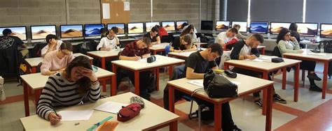 Monza E Brianza Le Scuole E La Fuga Dei Pensionati Corpo Docenti