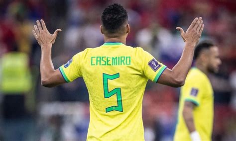 Thiago Silva Dan Neymar Absen Casemiro Jadi Kapten Baru Timnas Brasil