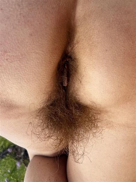 Hairybushsara Hairy Sara Nude Onlyfans Photo