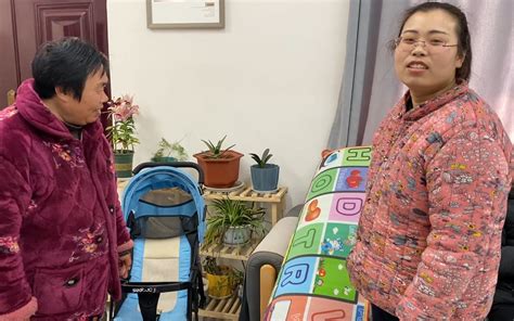 农村奶奶赶集给孙女买玩具，小超媳妇心疼婆婆花钱，公公：应该的哔哩哔哩bilibili