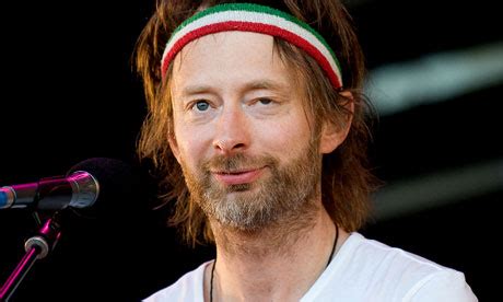 Thom Yorke Annonce Un Nouvel Album Et Offre Le Premier Extrait