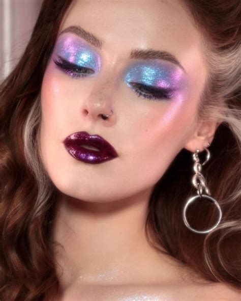 Have Fun With These Metallic Eyeshadows This Fall Eye Makeup Elegant Makeup Makeup