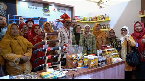 Pemkot Cilegon Promosikan Budaya Dan Produk UMKM Di Rakernas Apeksi