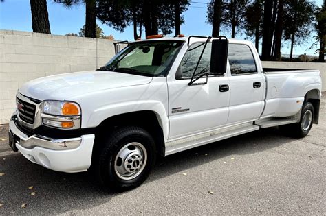 No Reserve 30k Mile 2005 Gmc Sierra 3500 Sle Crew Cab Duramax Dually