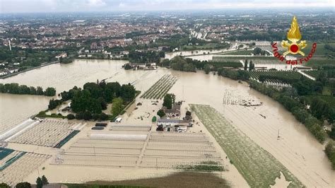 Bilantul Mortilor In Urma Inundatiilor Din Italia Creste Inundatiile