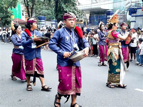 Lomba Yel Yel Pkk Dan Parade Budaya Nusantara Dalam Jambore Nasional