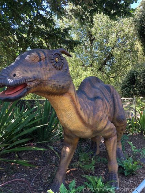 See Life Sized Dinosaurs And Gigantic Bugs At The Adelaide Zoo Review