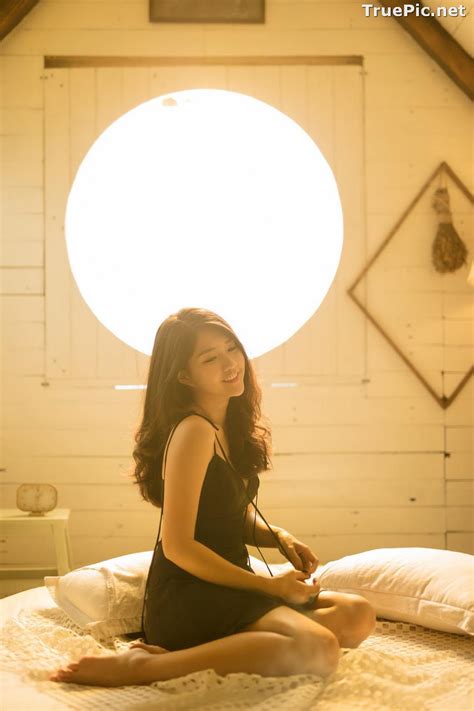 Vietnamese Hot Girl Nguyen Hoang Kieu Trinh My Black Angel