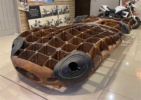 Lot 236 1954 Jaguar D Type Buck