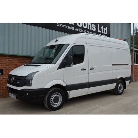 Volkswagen Vw Crafter Cr35 Tdi 163hp Mwb Panel Van Cars And Vans