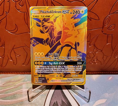 Se produkter som liknar Pikachu Zekrom GX Black St på Tradera