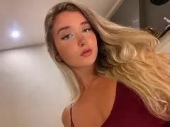 Amanda Ohana Naked Masturbating Her Pussy With A Dildo And Cumming