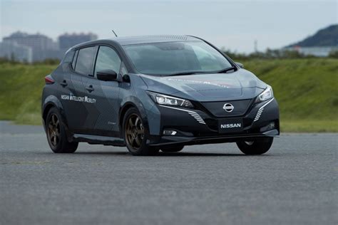 Nissan 4-Wheel Drive EV With Controlled Technology In The Works » Car Blog India