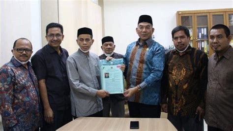 Prof Gunawan Adnan Resmi Mendaftar Sebagai Calon Rektor Uin Ar Raniry