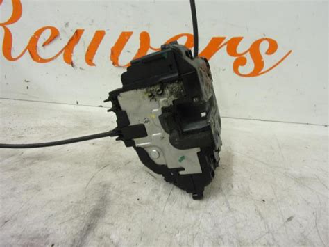 Front Door Lock Mechanism Door Right Renault Clio Iii V Tce