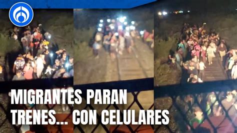 Así es como migrantes detienen marcha de los trenes de carga en México