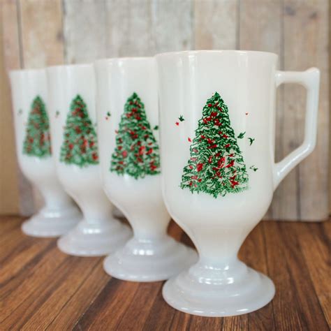 Vintage White Milk Glass Footed Pedestal Mug Set Of 4 With Green Christmas Tree And Red Bird