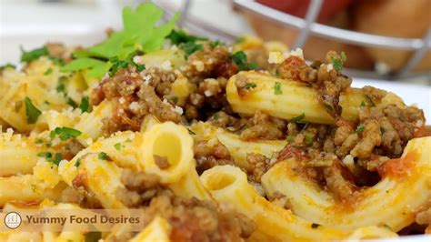 Meat Macaroni Bolognese Juicy Minced Beef Sauce With Noodles Cheesy