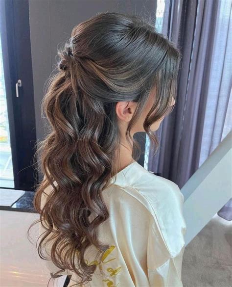 Wavy Hairstyle Curled Hairstyles For Medium Hair Long Hair Wedding