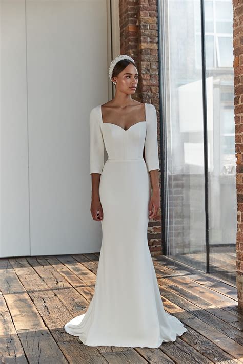 Sassi Holford Wedding Dress Stillwhite