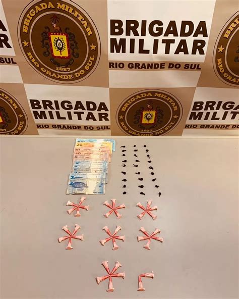 Brigada Militar De Taquara Efetua Pris O Por Tr Fico De Drogas E