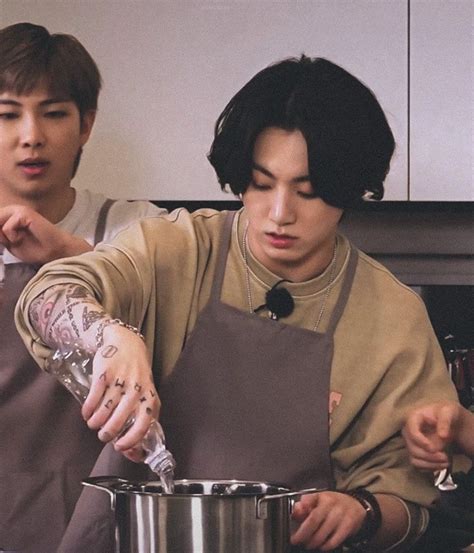 Korean Netizens Have Mixed Reactions To Jungkook S Arm Tattoos