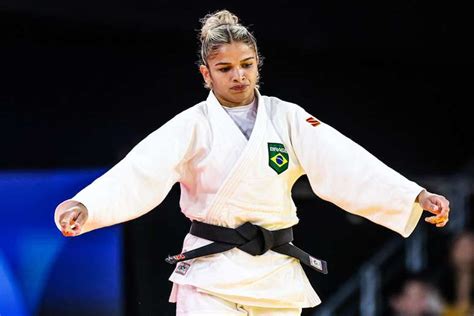 Olimpíada 2024 Quem é Larissa Pimenta judoca que eliminou medalhista