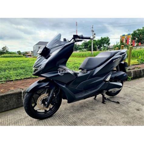 Motor Honda PCX 160 2021 CBS Hitam Seken Surat Lengkap Istimewa Siap