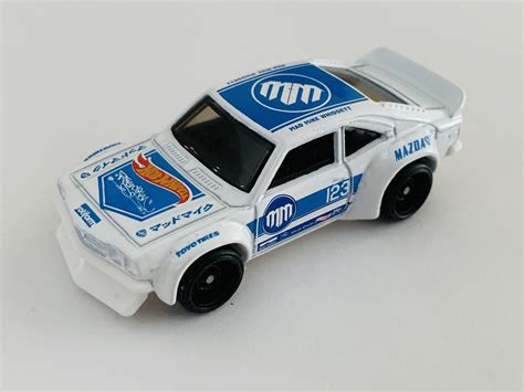 Hot Wheels Mazda RX 3