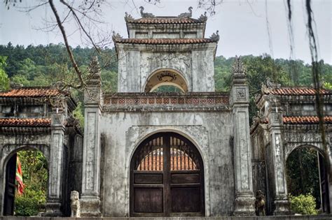 Temple of Ba Trieu Thanh Hoa - Temple of female general Trieu Thi Trinh nearly 2,000 years old ...