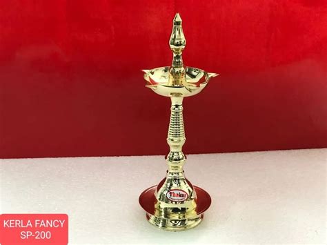 14 Inch Brass Kerala Kuthu Vilakku For Puja At ₹ 500piece In Chennai