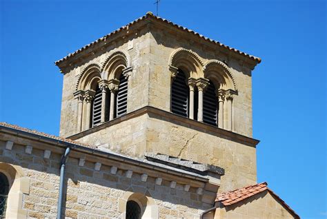 Eglise Saint Bonnet Saint Bonnet De Cray 71 Cette Photo Flickr