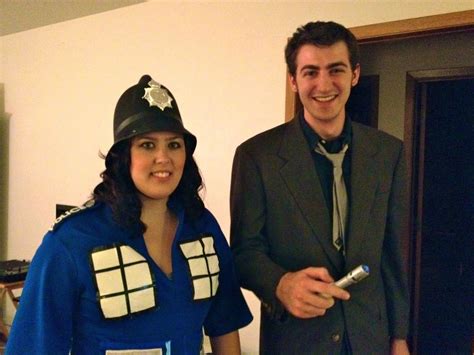 20 Halloween Costumes For Couples That Won T Make You Roll Your Eyes Huffpost Life