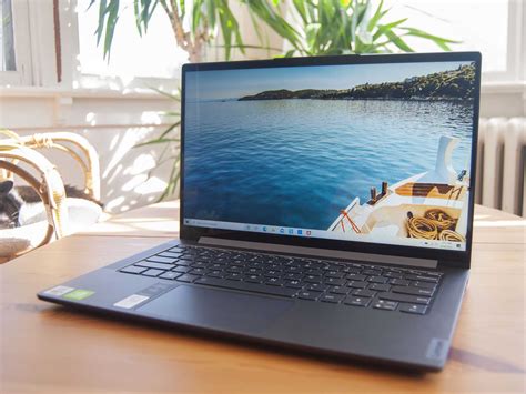 Lenovo IdeaPad Slim 7 14 review: A feature-laden Ultrabook that costs less than you think ...