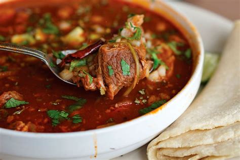 Descubre El Auténtico Sabor De La Birria Una Delicia Culinaria