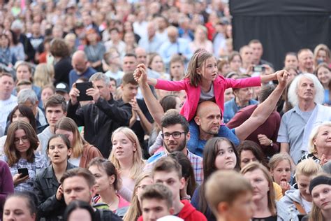 Jednego Serca Jednego Ducha W Rzeszowie Tysi Ce Wiernych Na