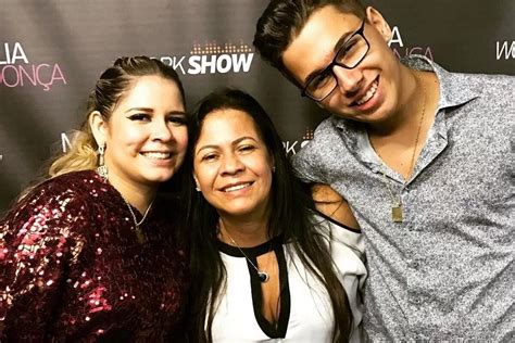 Família Acusa Ex Cover De Marília Mendonça De Ameaçar Fãs Da Cantora