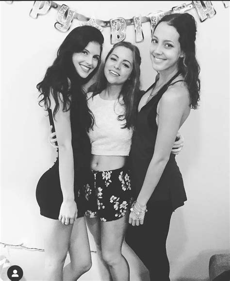 College Girls Nudes TrueFMK NUDE PICS ORG