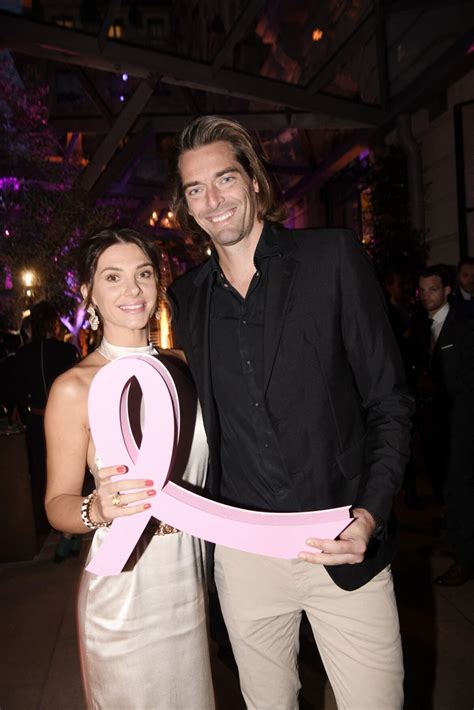 Photo Exclusif Camille Lacourt Et Sa Compagne Alice Detollenaere